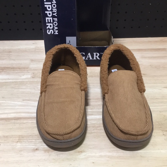 New WB Haggar Men's Tan Slippers - Picture 2 of 5